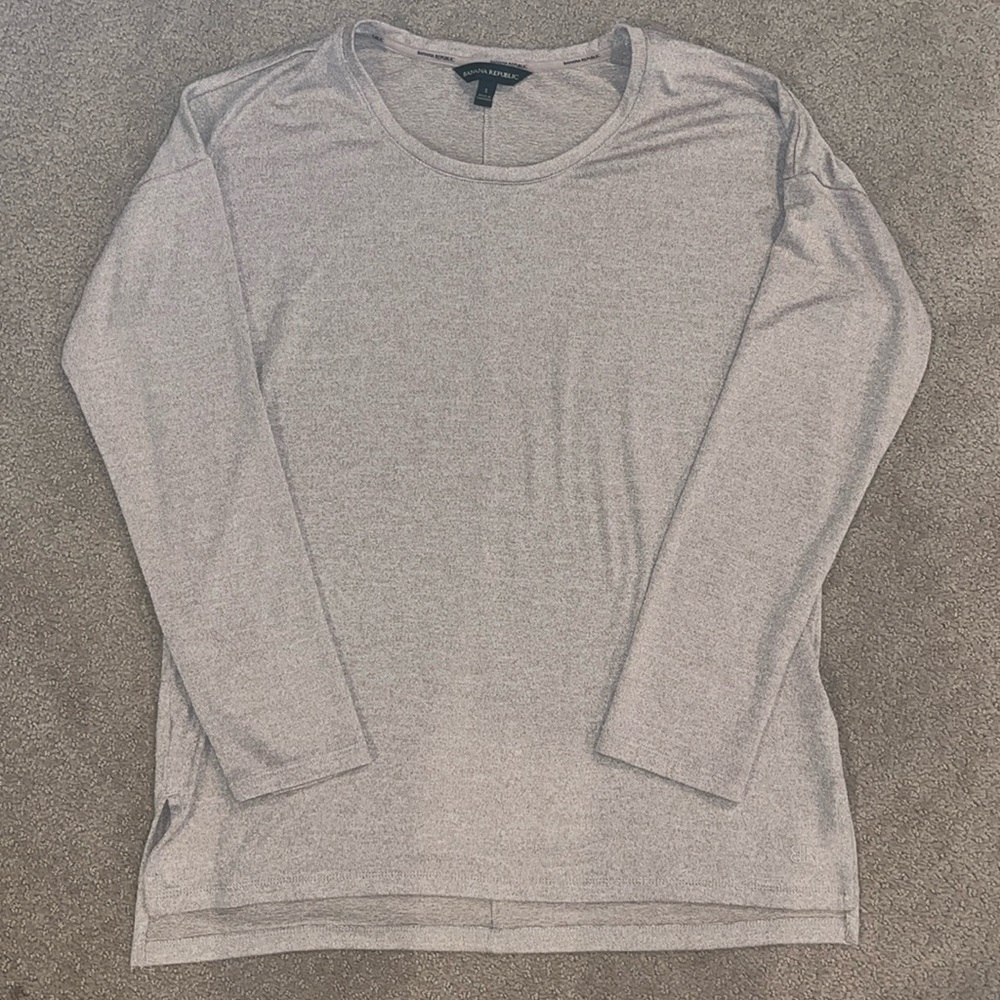 Banana Republic Women’s Long Sleeve Shirt. Size S.